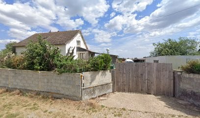 L.T.L., Vendeur de Bois de Chauffage à Saint-Élier