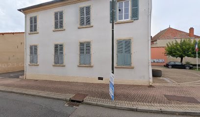 DISTRIBUTION DES BOIS DU ROANNAIS - MASSACRIER GILLES, Vendeur de Bois de Chauffage à Saint-Germain-Lespinasse