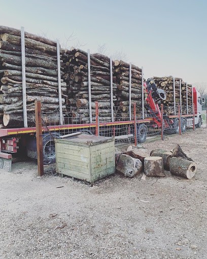 Ferret Bois De Chauffage, Vendeur de Bois de Chauffage à Saint-Maximin